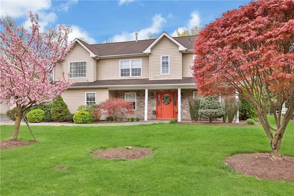 56 Dustman Lane Bardonia NY 10954