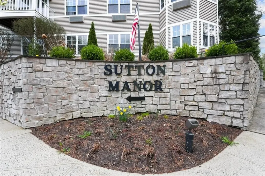 214 Sutton Drive Mount Kisco NY 10549