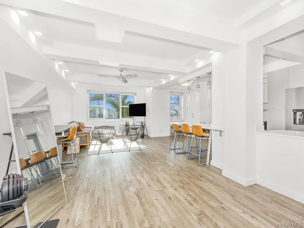 2465 Palisade Avenue Bronx NY 10463