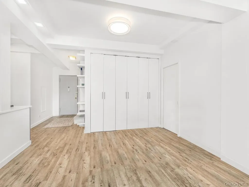 2465 Palisade Avenue Bronx NY 10463