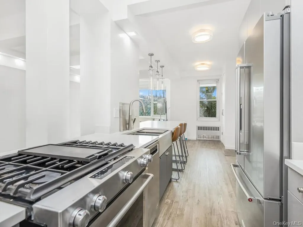 2465 Palisade Avenue Bronx NY 10463
