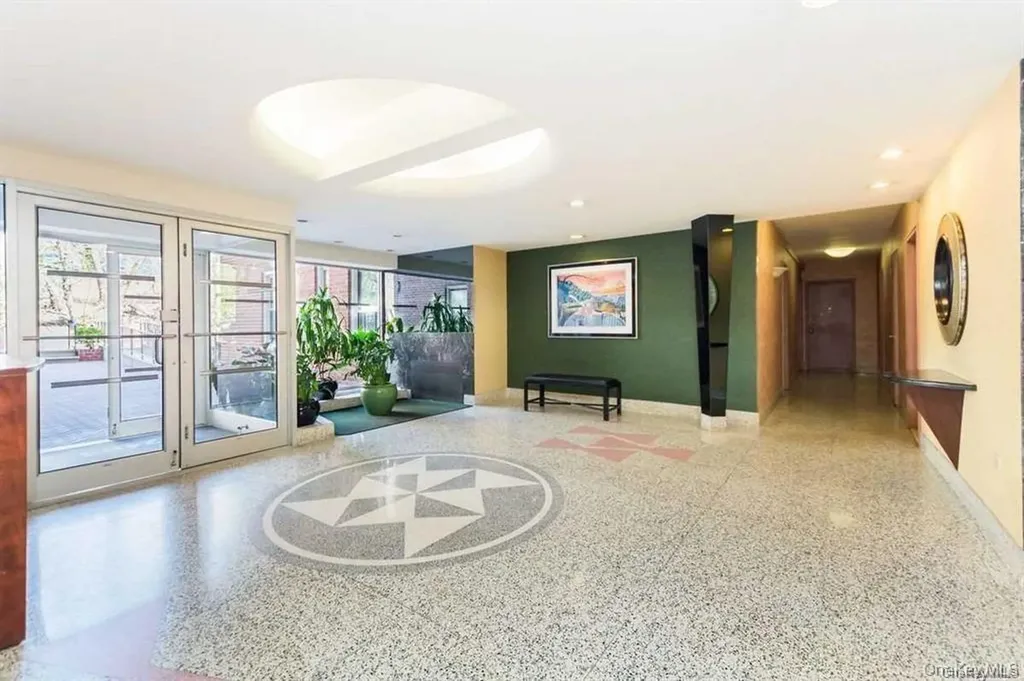 2465 Palisade Avenue Bronx NY 10463