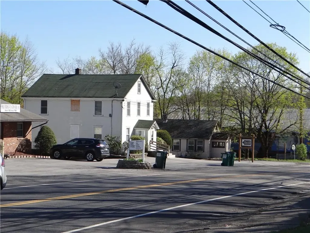 1354 Route 9w Marlboro NY 12542