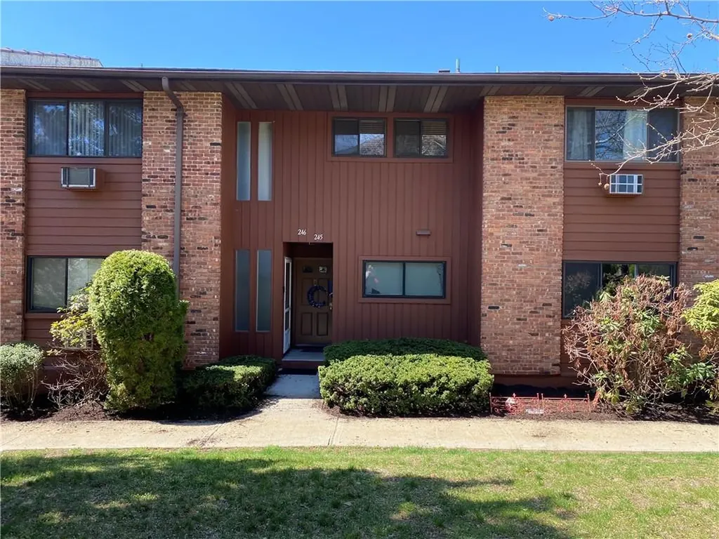 246 Coachlight Square Montrose NY 10548