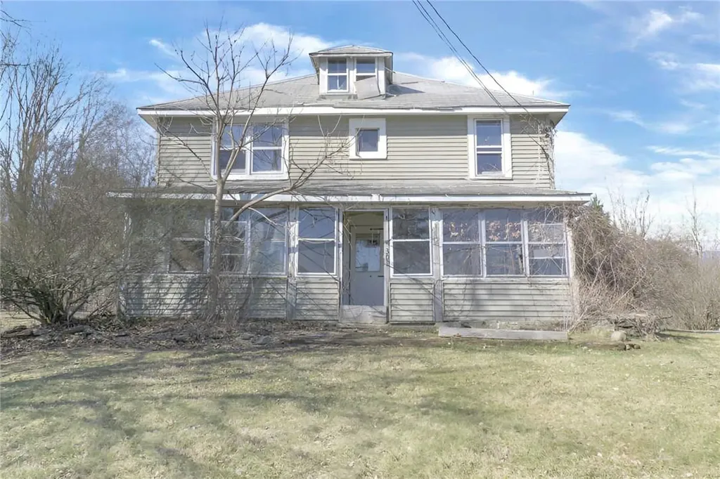 30 Cotter Road Highland NY 12528