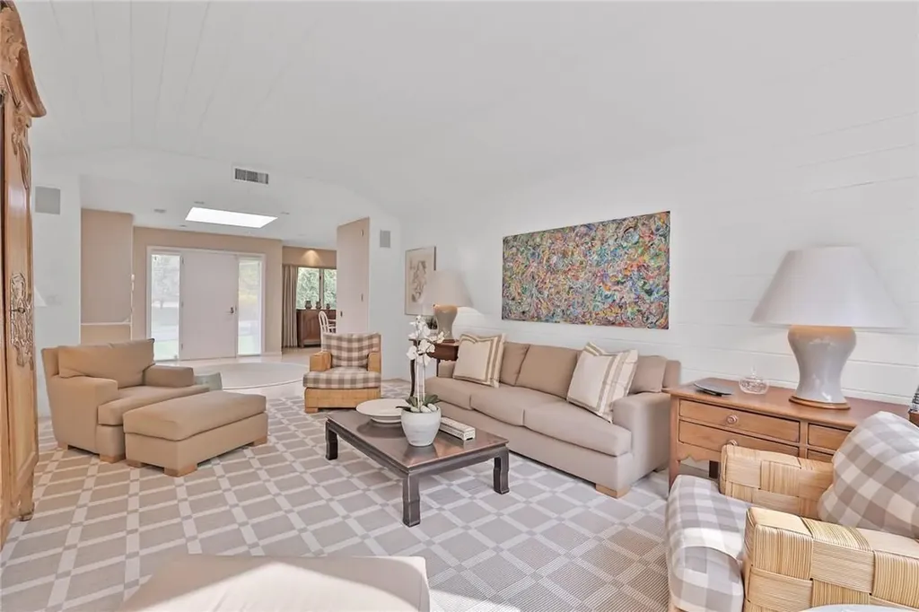 5 Fox Den Road Mount Kisco NY 10549
