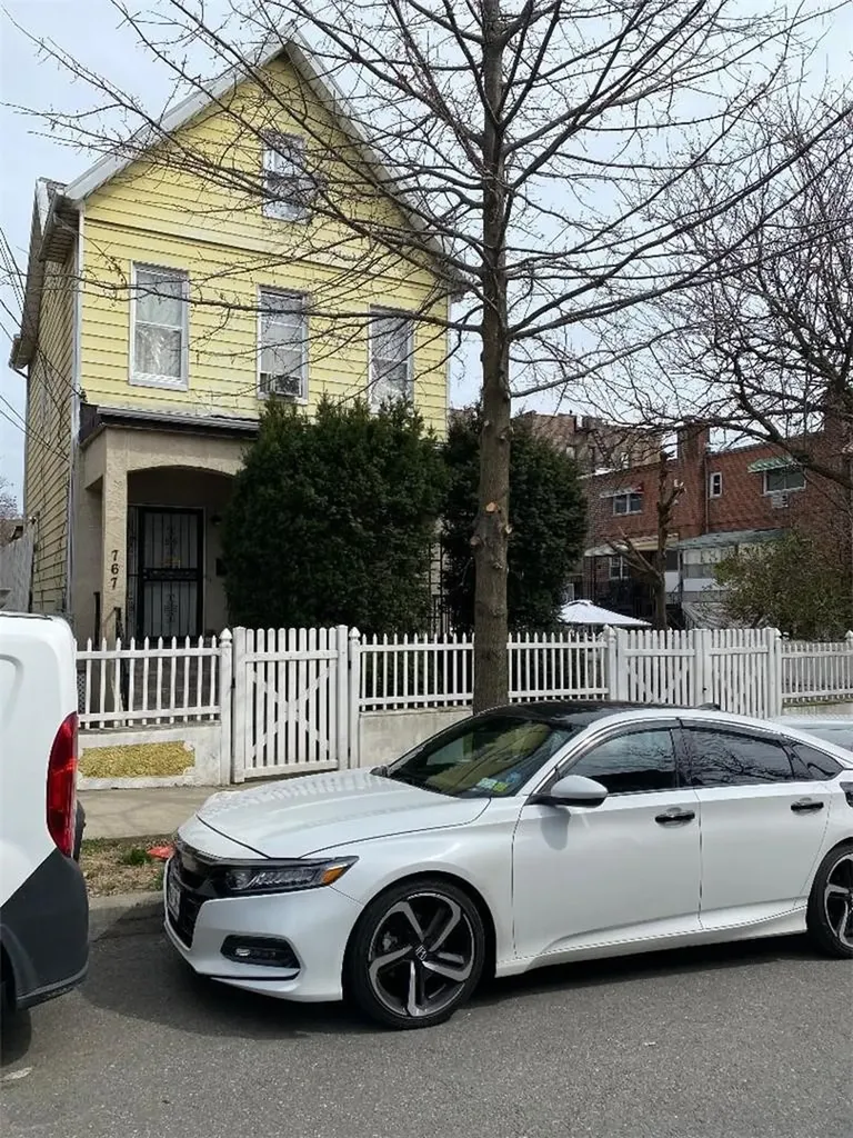 767 E 220th Street Bronx NY 10467