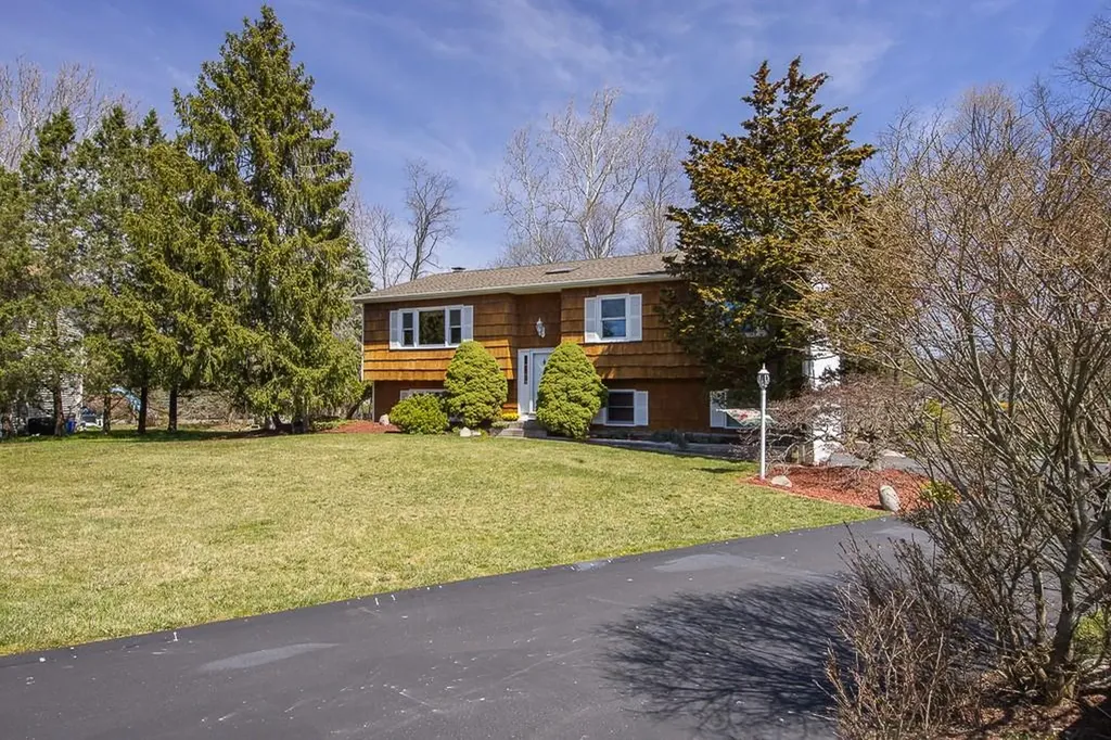 7 Langschur Court Thiells NY 10984
