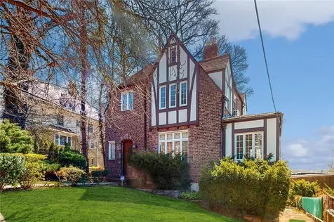 22 Ellsworth Avenue Yonkers NY 10705