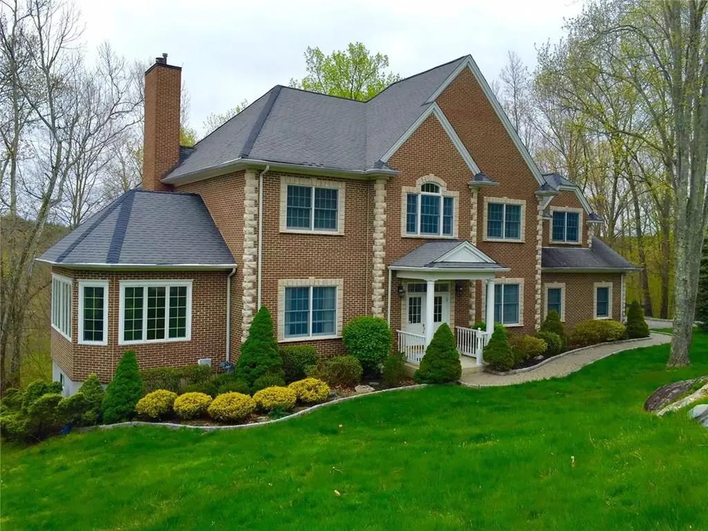 12 Brookview Drive Carmel NY 10512