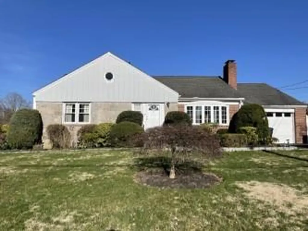12 Fountain Drive Valhalla NY 10595