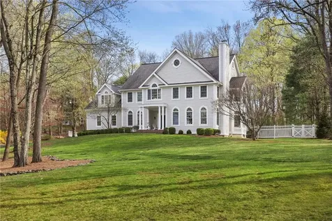 65 Brundige Drive Goldens Bridge NY 10526