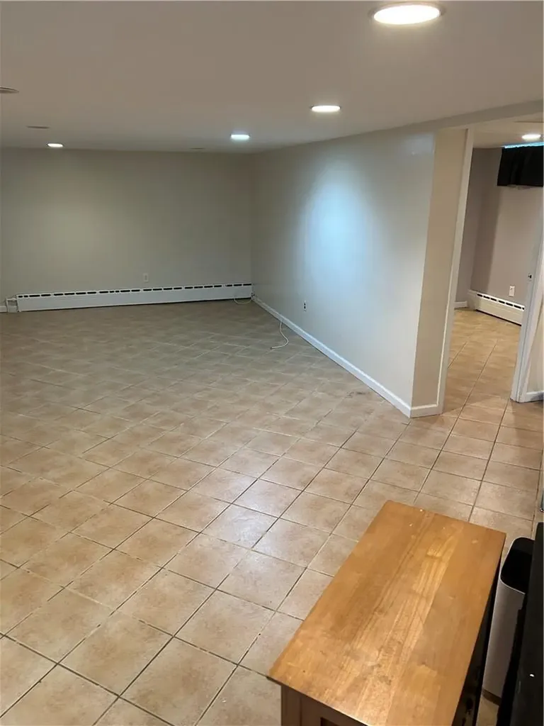386 Park Hill Avenue Yonkers NY 10705