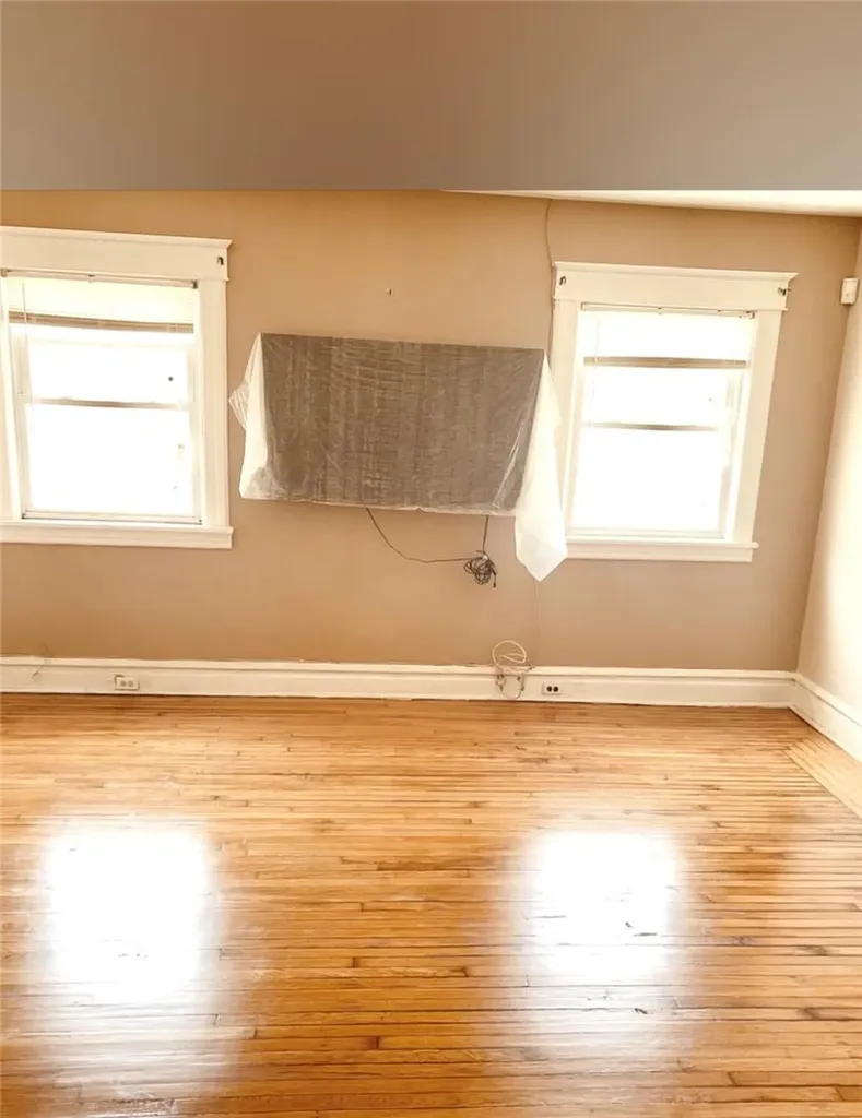 386 Park Hill Avenue Yonkers NY 10705