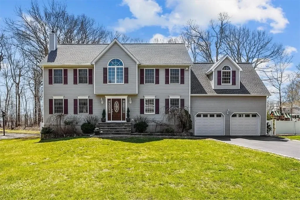15 Sherbrooke Road Mahopac NY 10541