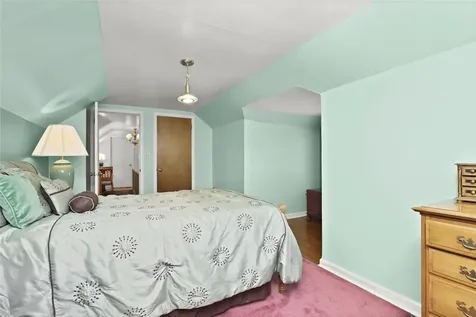 4 Greyrock Road N Port Chester NY 10573