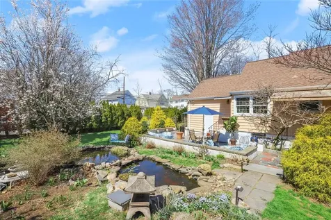 4 Greyrock Road N Port Chester NY 10573