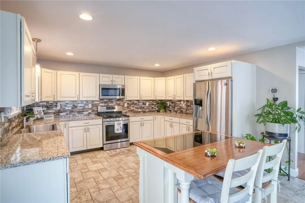 37 Orange Terrace Middletown NY 10940