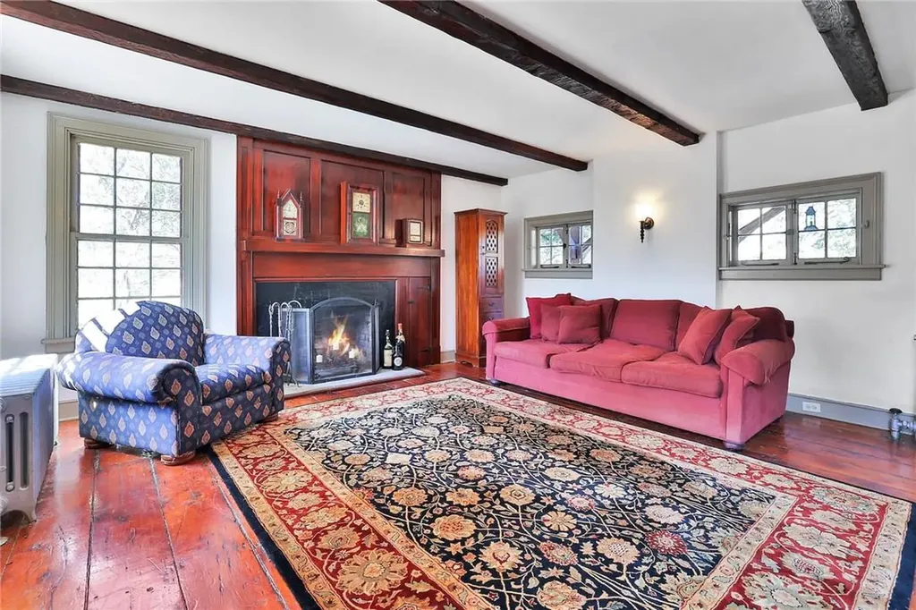 122 Duryea Lane Nanuet NY 10954