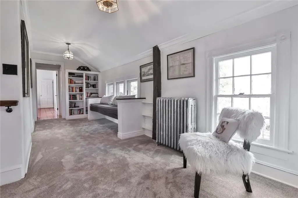 122 Duryea Lane Nanuet NY 10954
