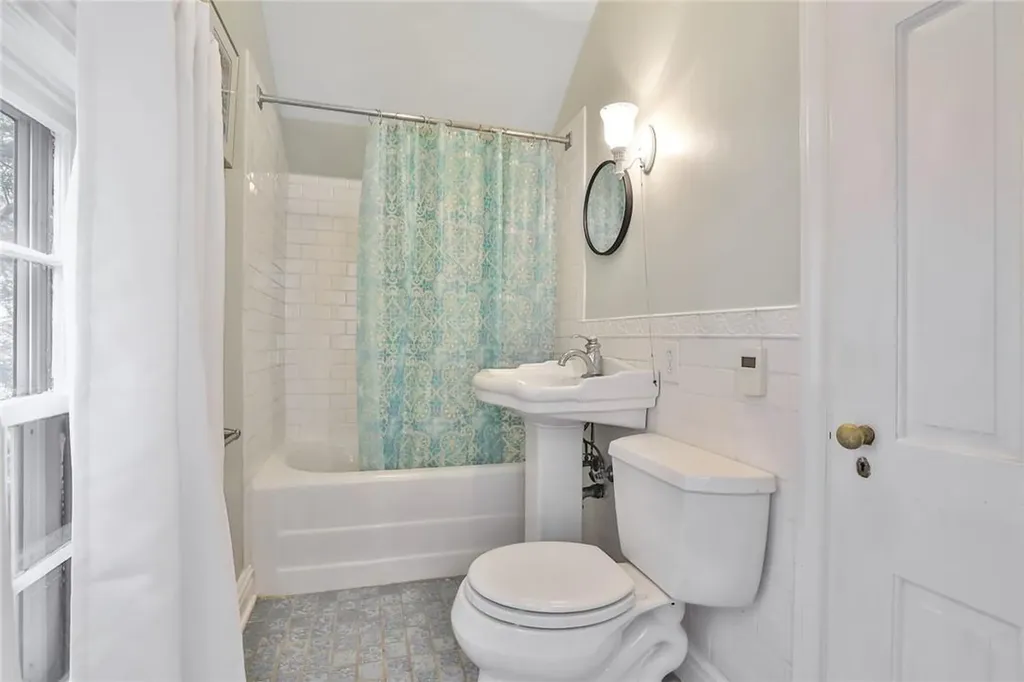 122 Duryea Lane Nanuet NY 10954