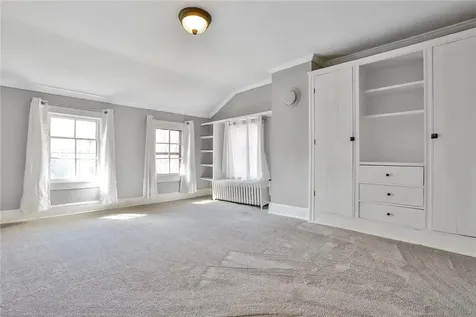 122 Duryea Lane Nanuet NY 10954