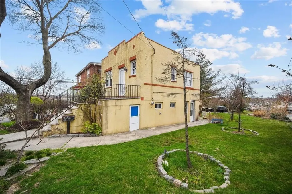 50 Gunther Avenue Yonkers NY 10704