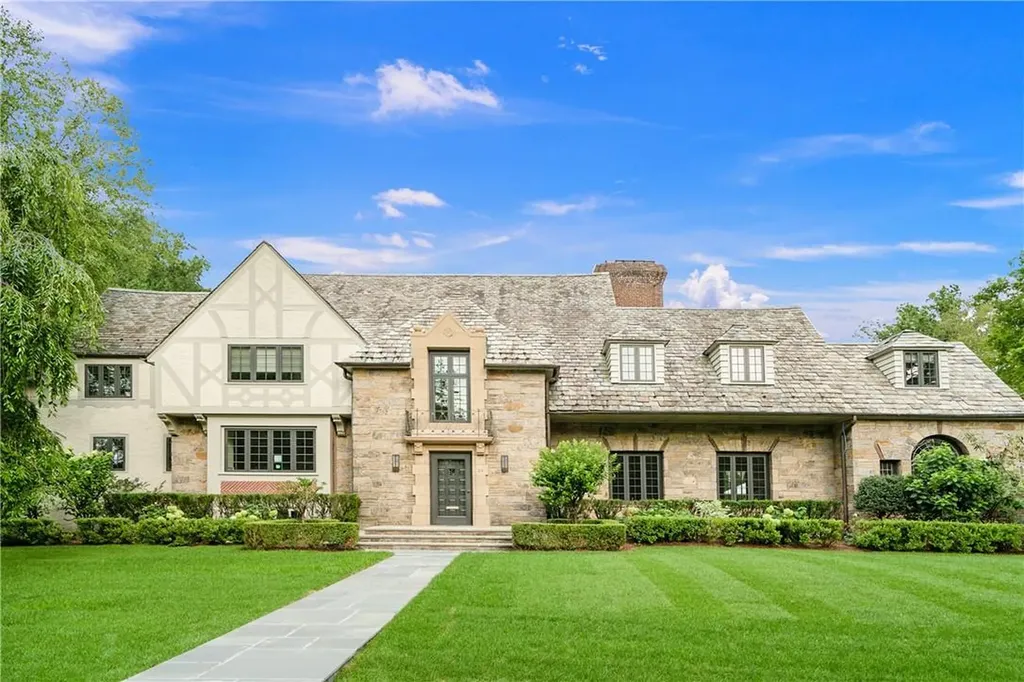 22 Hampton Road Scarsdale NY 10583