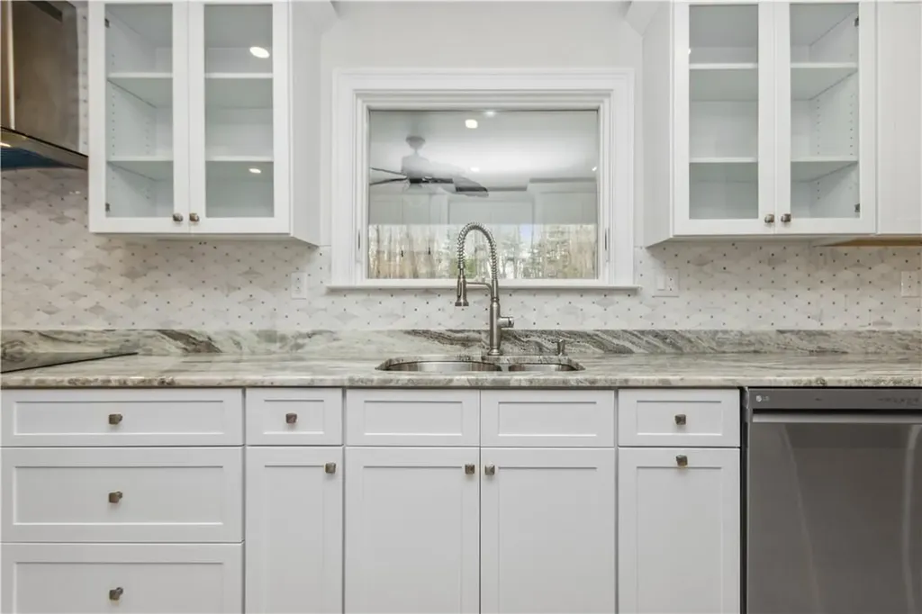 8 Lalli Drive Katonah NY 10536