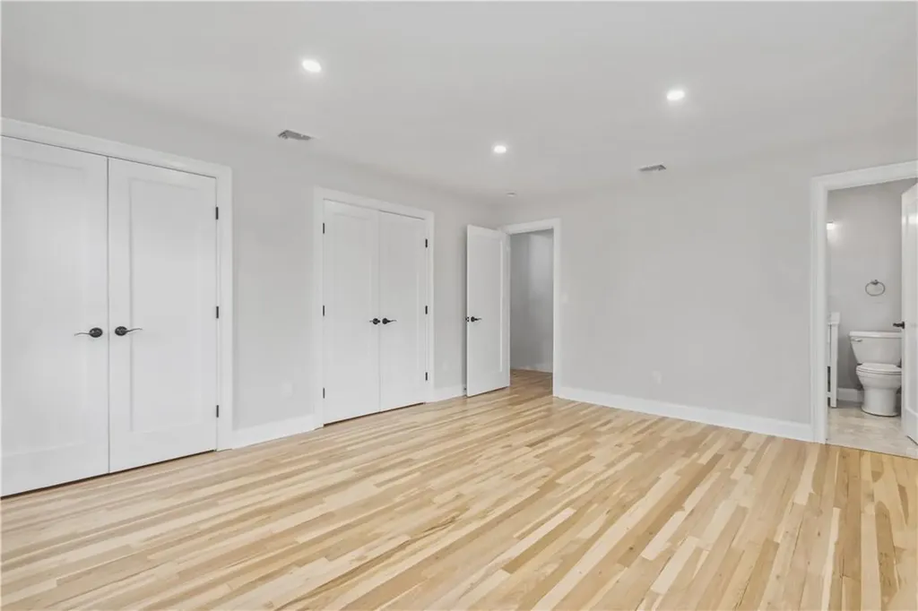 8 Lalli Drive Katonah NY 10536