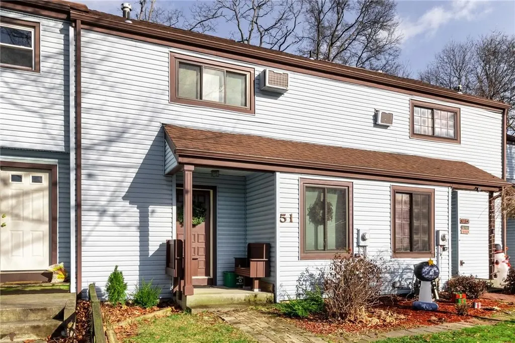 51 Sycamore Drive Beacon NY 12508