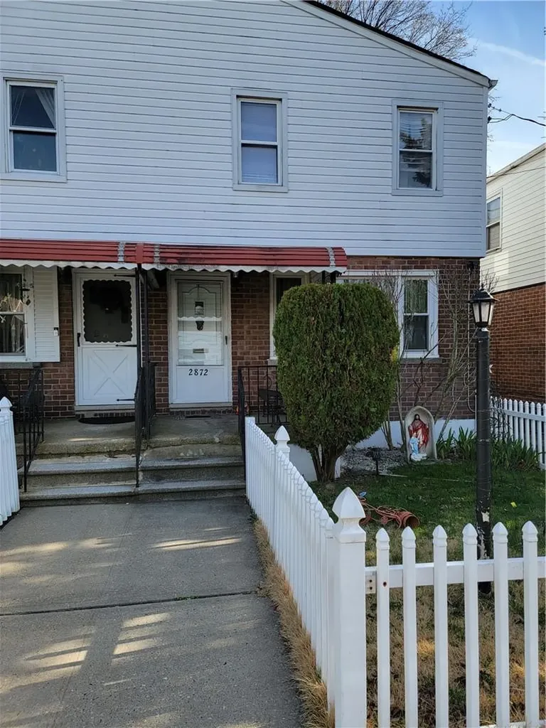 2872 Roosevelt Avenue Bronx NY 10465
