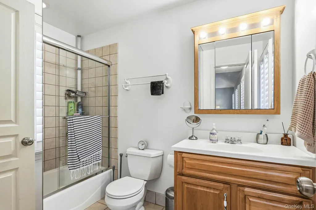 70 Orchard Place Thornwood NY 10594