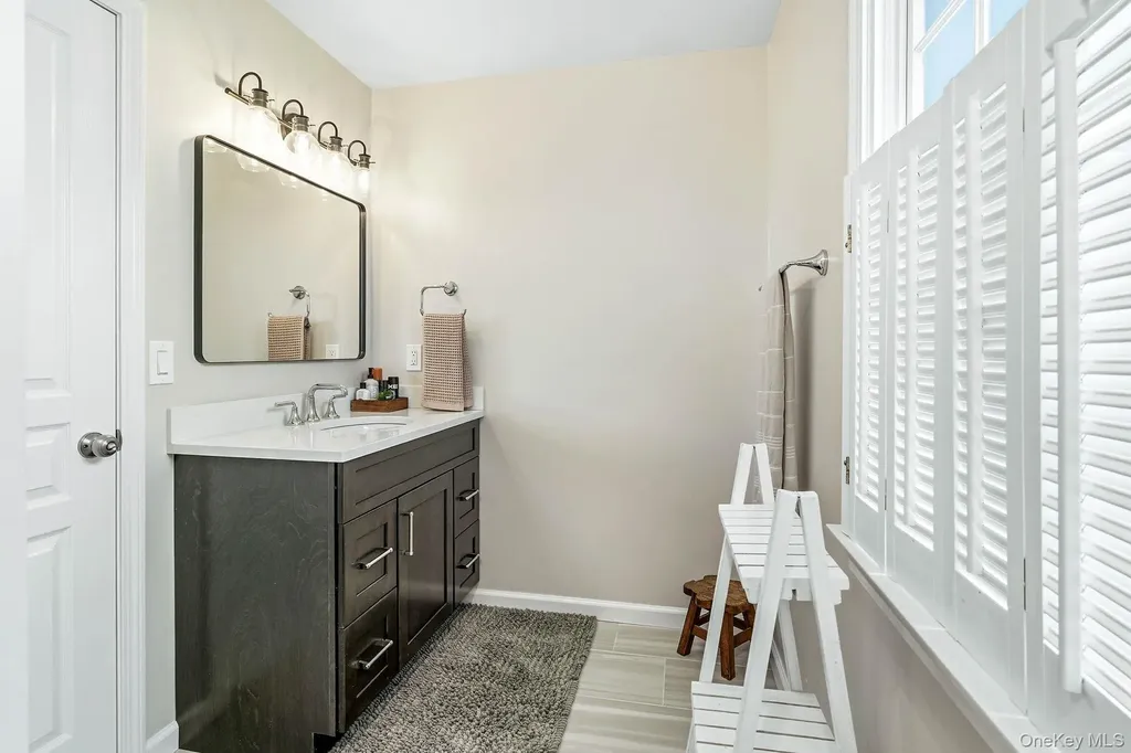 70 Orchard Place Thornwood NY 10594