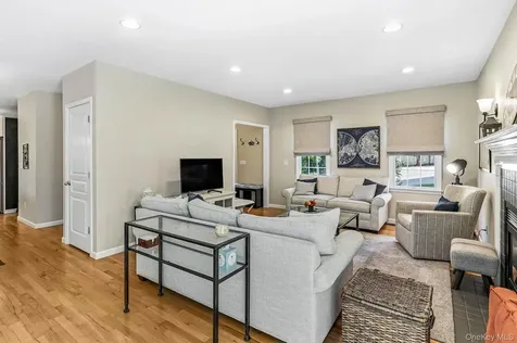 70 Orchard Place Thornwood NY 10594