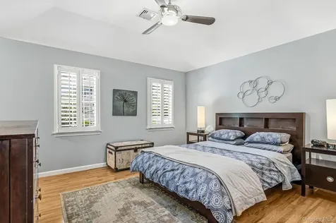 70 Orchard Place Thornwood NY 10594