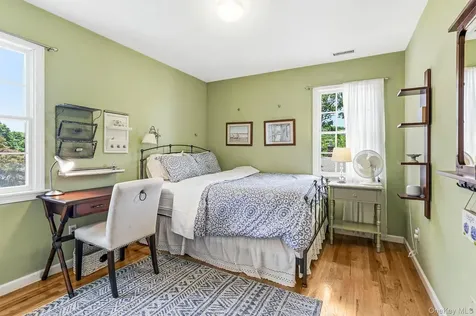 70 Orchard Place Thornwood NY 10594