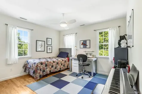 70 Orchard Place Thornwood NY 10594