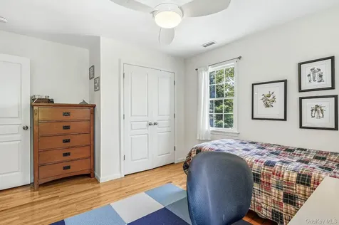 70 Orchard Place Thornwood NY 10594