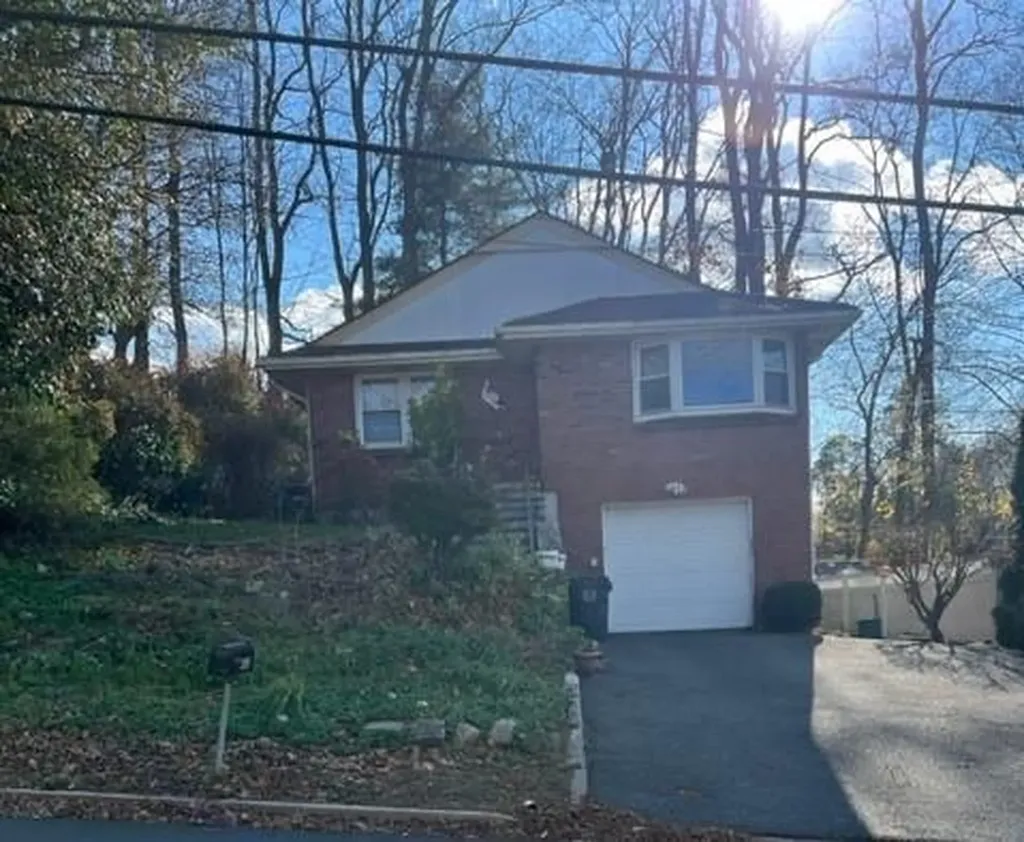 205 South Road White Plains NY 10603