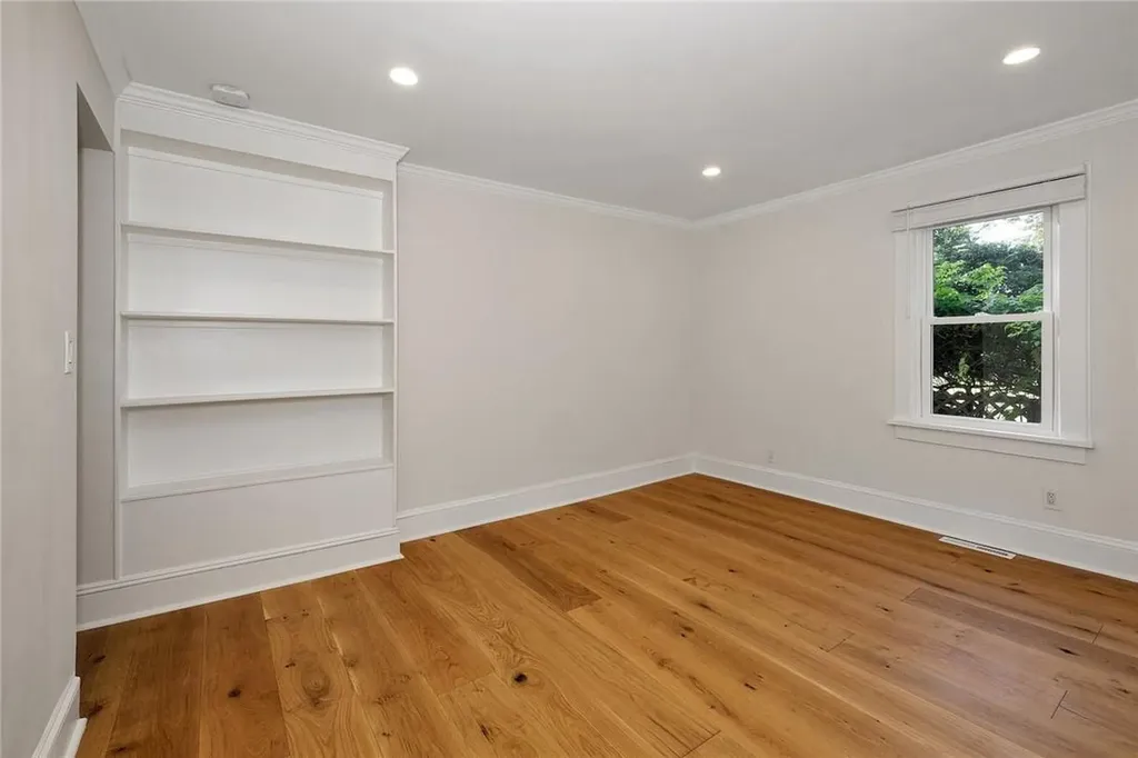 32 School Street Armonk NY 10504