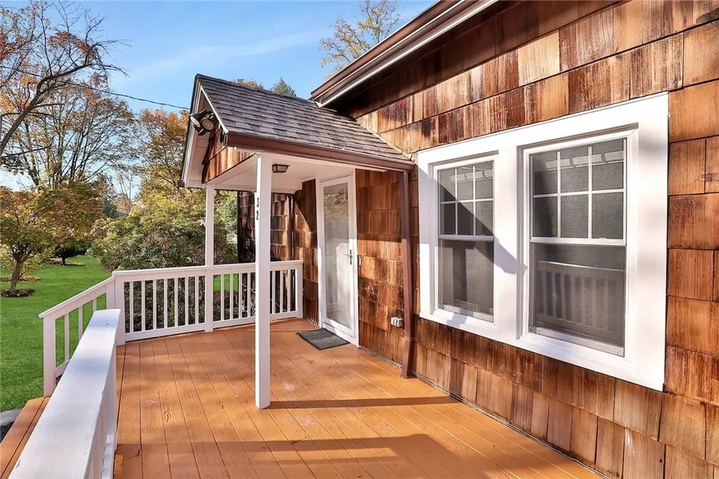 32 School Street Armonk NY 10504