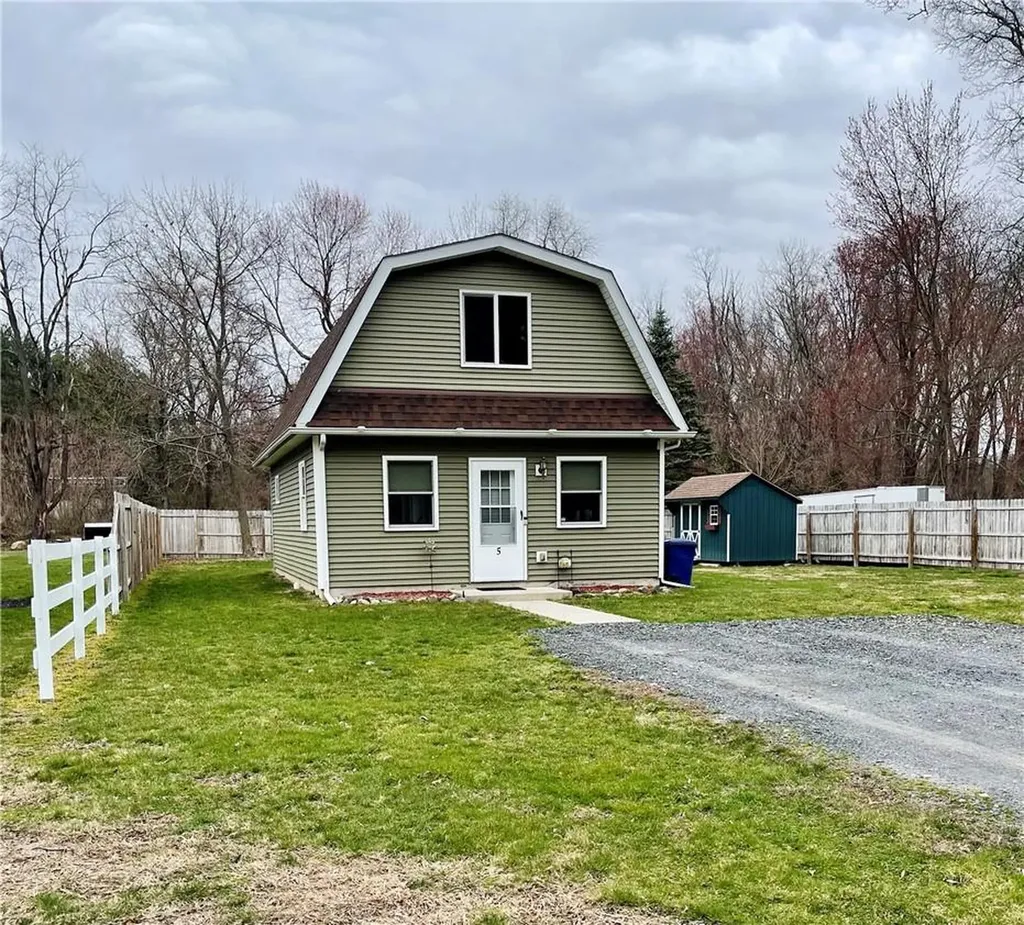5 Cavalin Drive Montgomery NY 12549