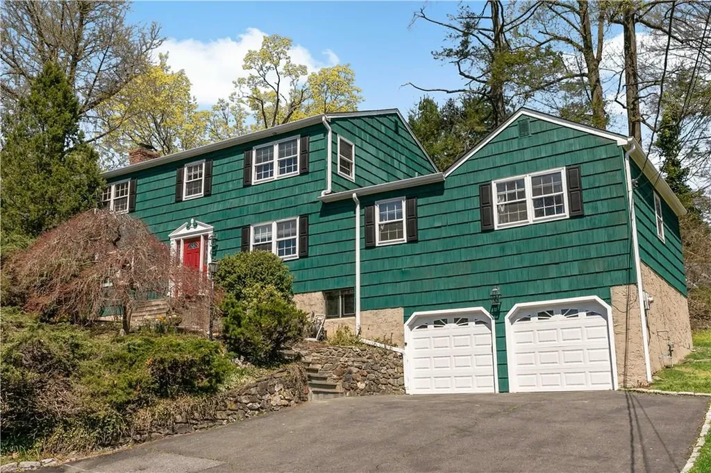4 Walden Road Tarrytown NY 10591