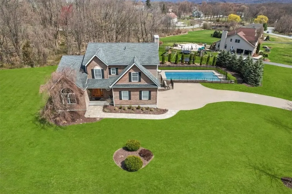 40 Talbot Road Harriman NY 10926