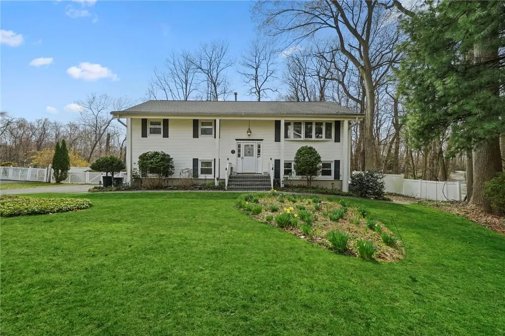 67 Delo Drive Tappan NY 10983
