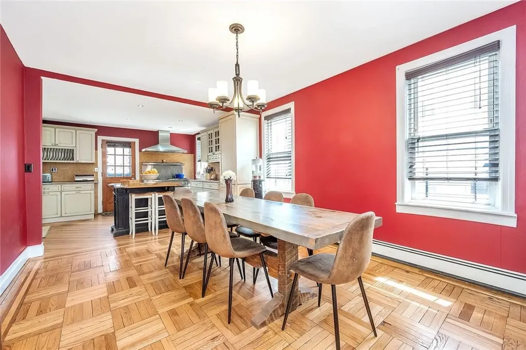 1920 Tomlinson Avenue Bronx NY 10461