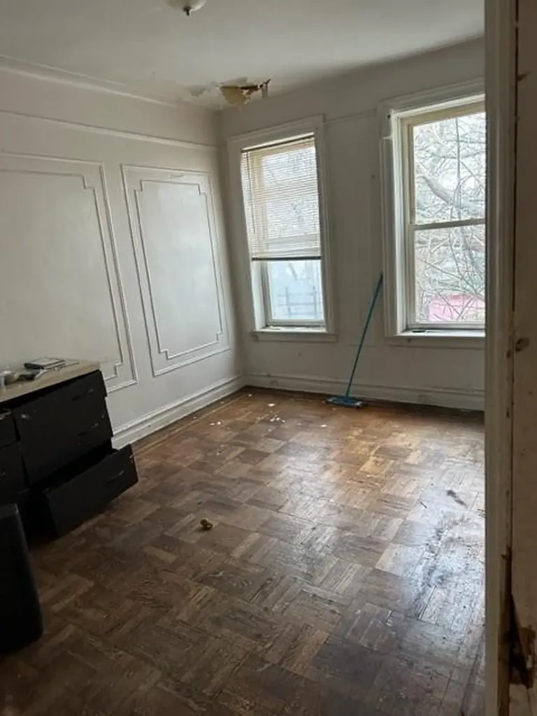823 New Lots Avenue Brooklyn NY 11208