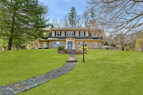 4 Perry Circle Chappaqua NY 10514