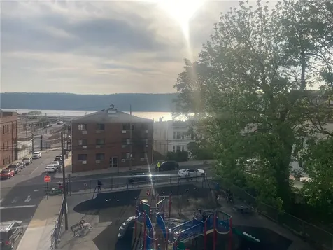 29 Knowles Street Yonkers NY 10705